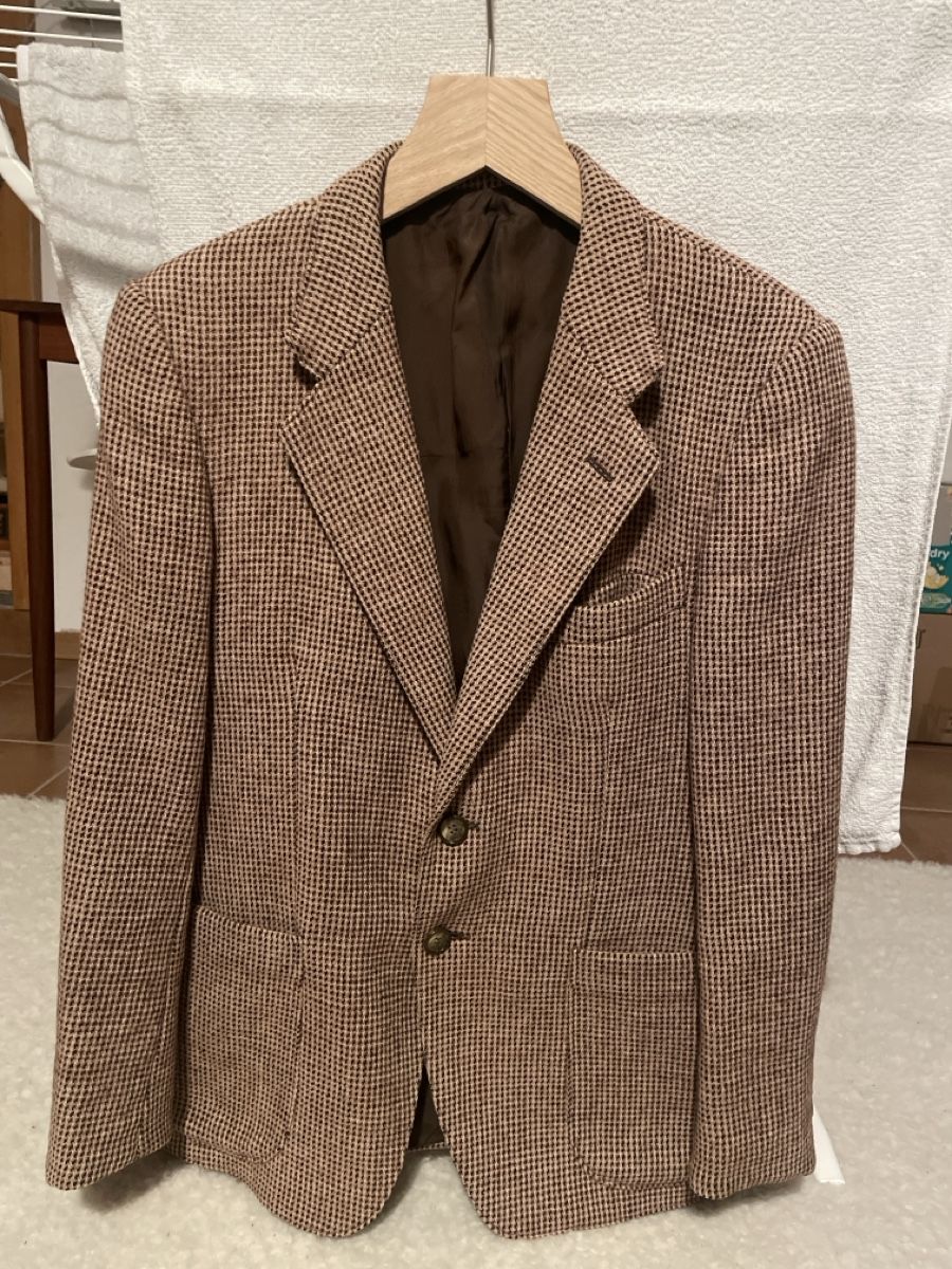 Completi: HARRIS TWEED PKZ BLAZER – Usato da Oltingen venduto da kairutschi