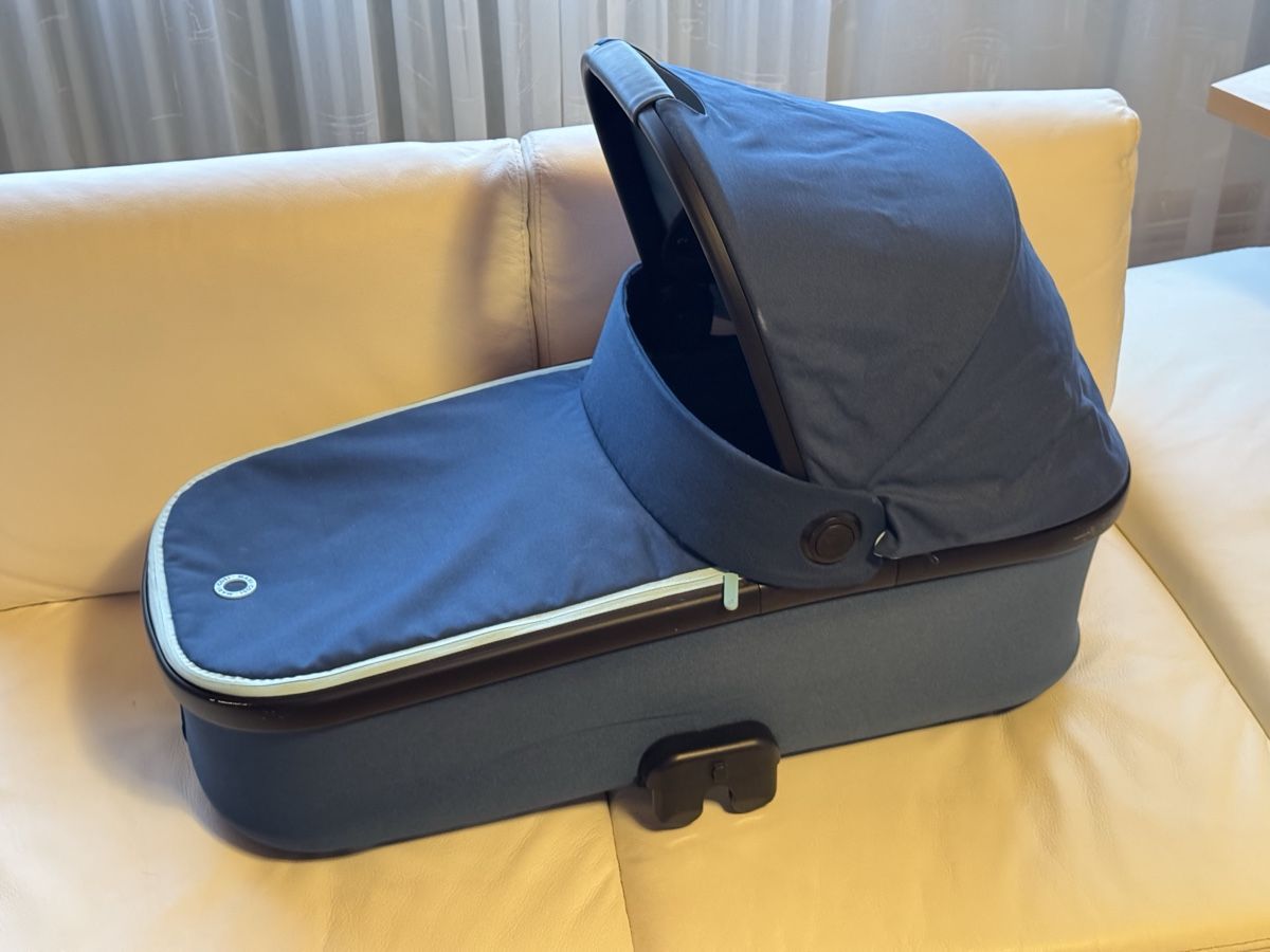 Maxi-Cosi Kinderwagen: Maxi Cosi Kinderwagen – Gebraucht aus Schaffhausen von Samija. 4