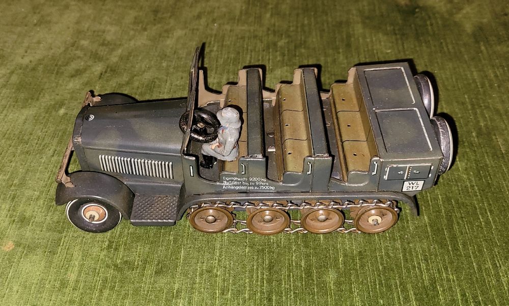TIPPCO autocarro cingolato con cannone 88mm 4