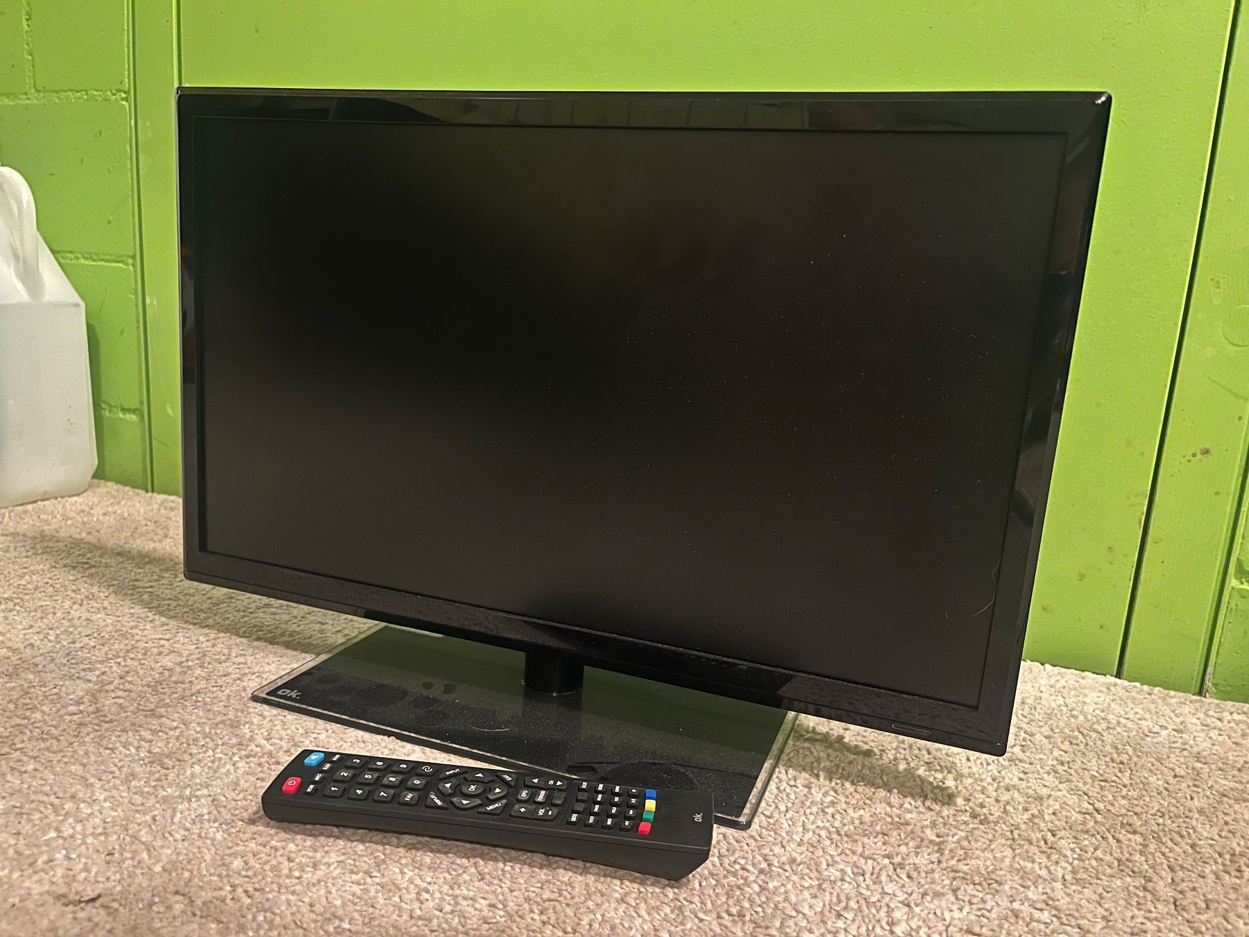 Televisori: TV – Nuovo e nell'imballaggio originale da thalwil venduto da mch_x62d 1