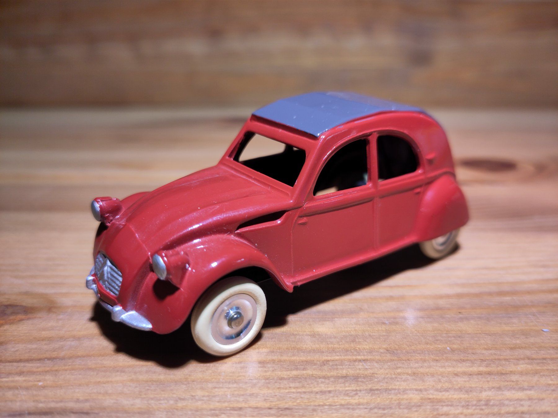 Modellini d'auto: Modellauto J.R.D. 2CV Berline – Usato da Bülach venduto da Tiefschlaflos 1