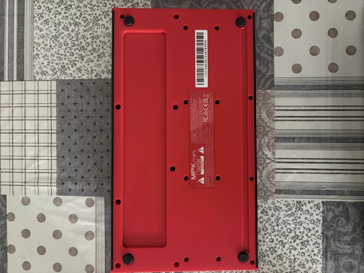 Akai Mischpulte: Akai MPK Mini MK3 - MIDI-Keyboard – Gebraucht aus Wohlen AG von Riccardo_Huber 1