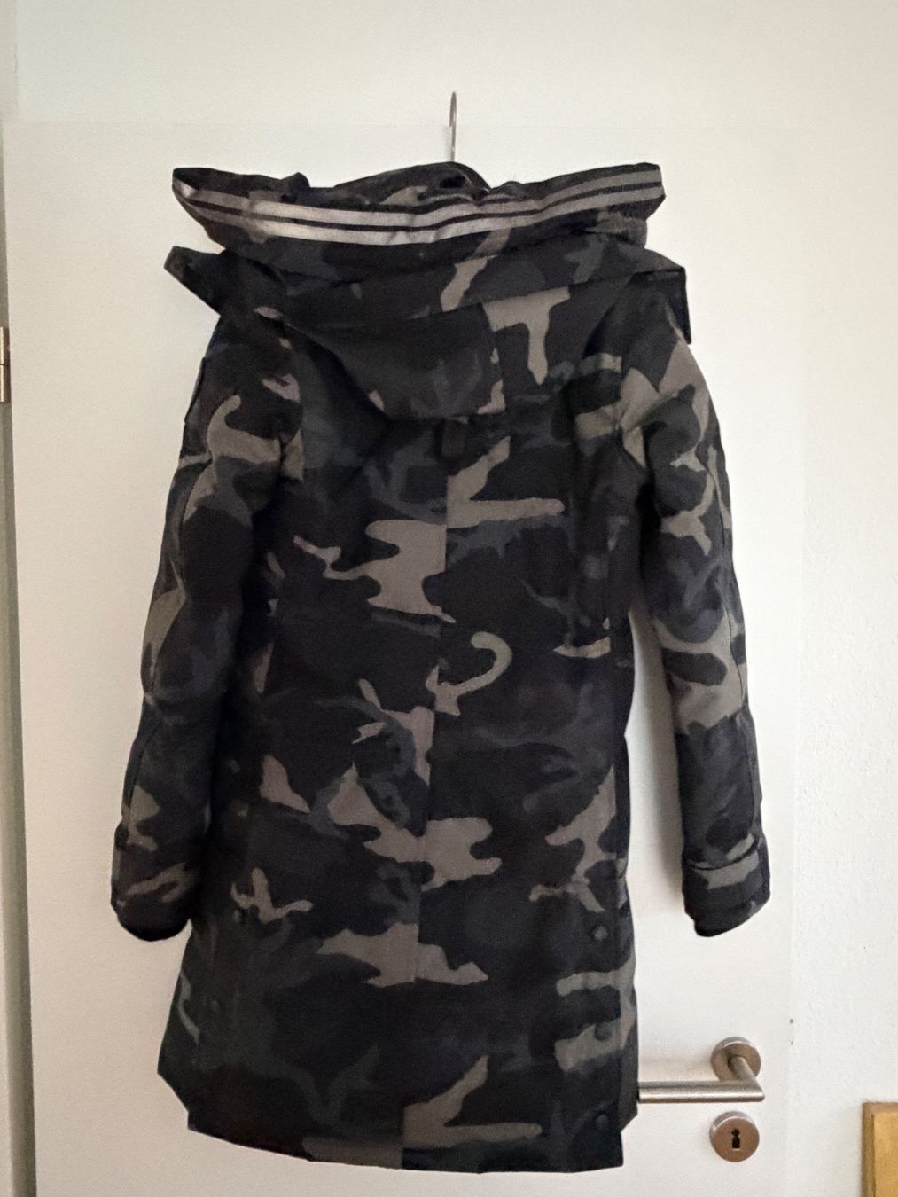 Canada Goose Giacche: Canada Goose Black Edition Neu – Nuovo (secondo la descrizione) da Ehrendingen venduto da Nr.7 1