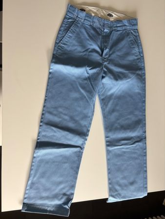Hellblaue Dickies Straight, Gr. 28