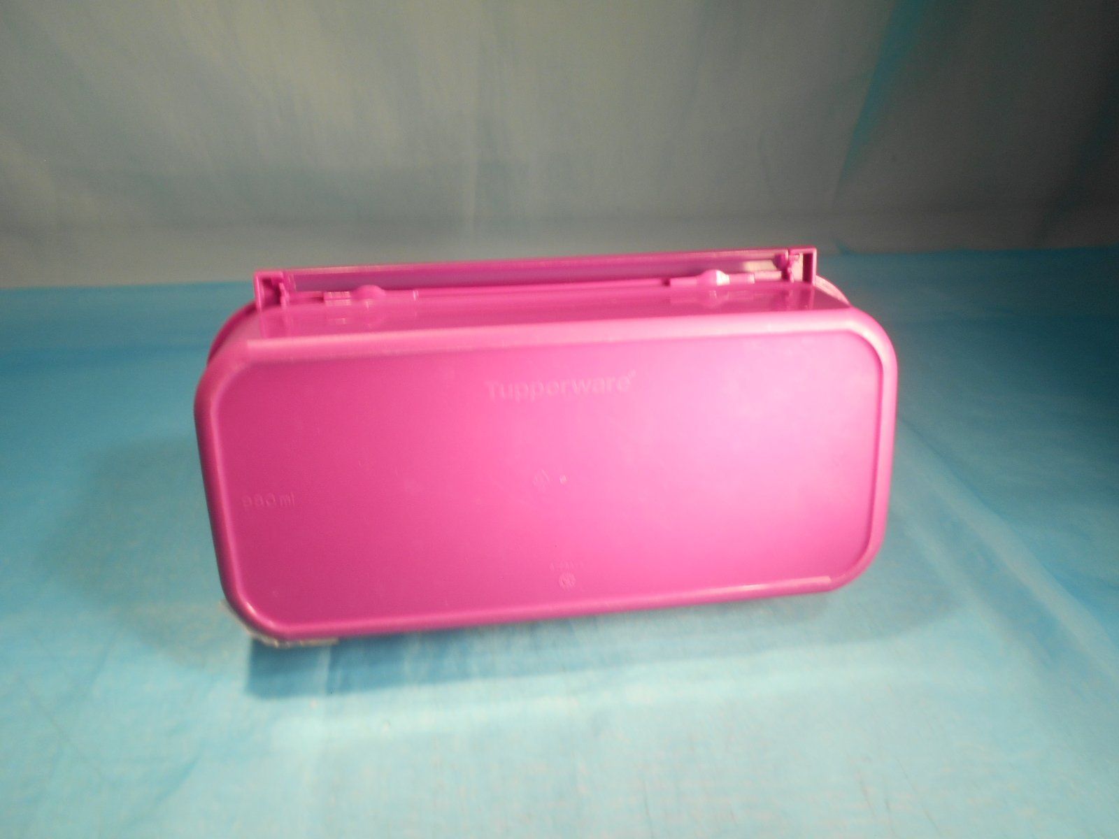 Tupperware Contenitori & Simili: Tupperware Vorratsbehälter, lila, 9.8dl – Usato da Bellach venduto da JingleCherry 2