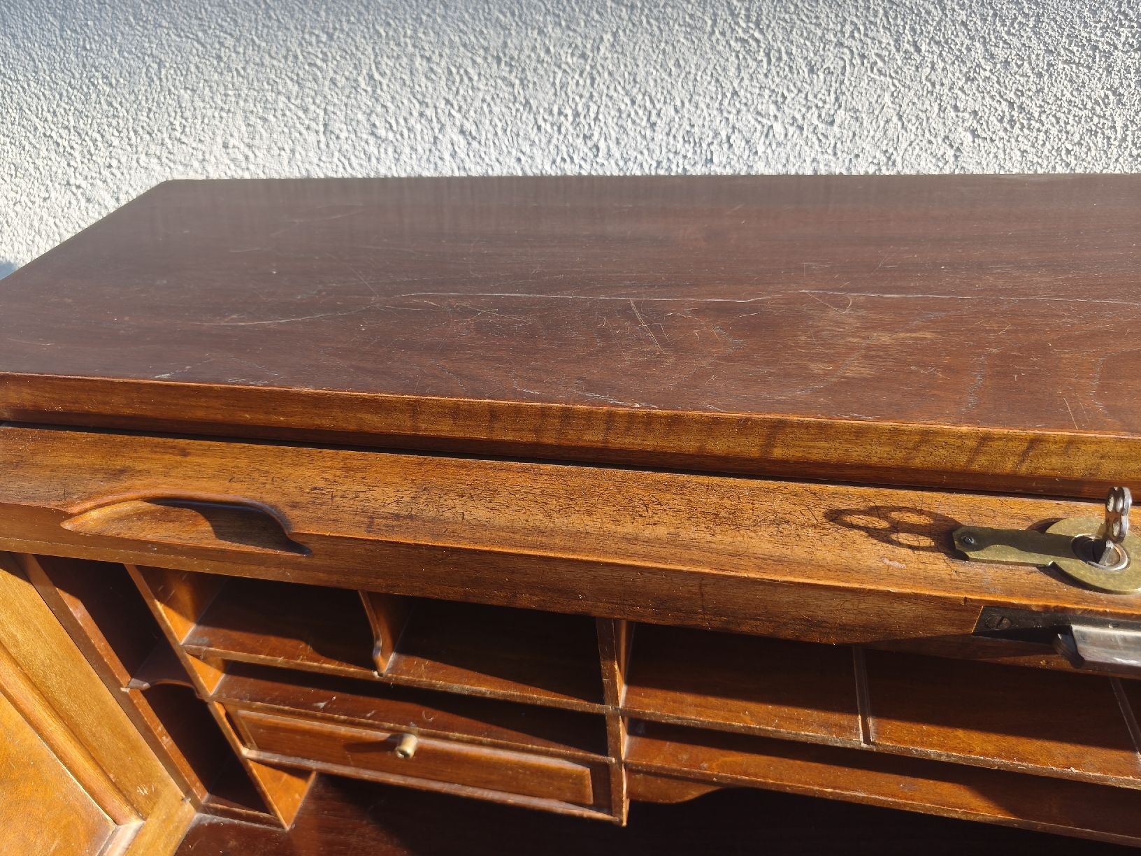 Scrivanie: Schreibtisch, Sekretär – Usato da Burgdorf venduto da Chestnut 3