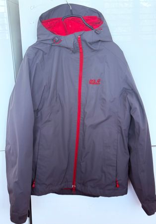 Graue Jack Wolfskin Outdoor-Jacke