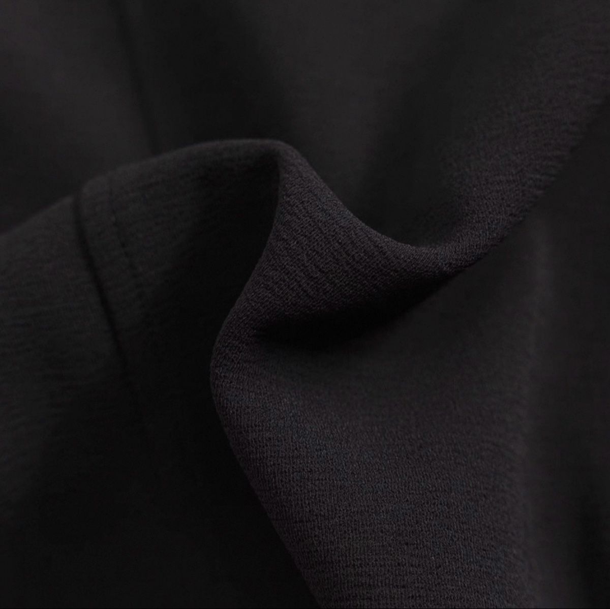 Kleider: klassisches schwarzes Kleid – Neu und originalverpackt aus Veyras von ValClasse 8