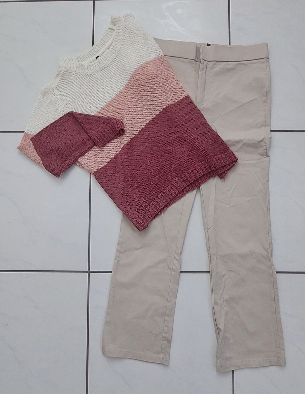 Lotti di vestiti: Damen Set: Pullover und Hose, Grösse L – Nuovo (secondo la descrizione) da Siebnen venduto da Rowiron