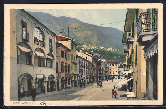Cartes postales: Locarno, Strassenpartie mit Geschäften  – D'occasion à Berlin par bartko-reher