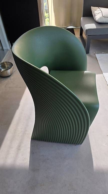 Pfister Sedie: Gartenstuhl Raviolo,Olivgrün – Usato da Näfels venduto da jayjay1968 2