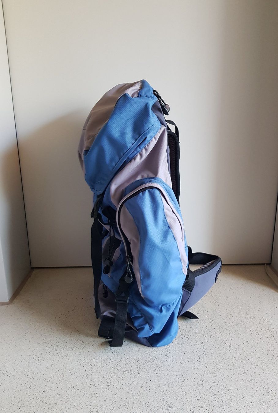 Trevolution Zaini: Trevolution Dakota 55 Trekkingrucksack – Usato da Basel venduto da Birs868 2