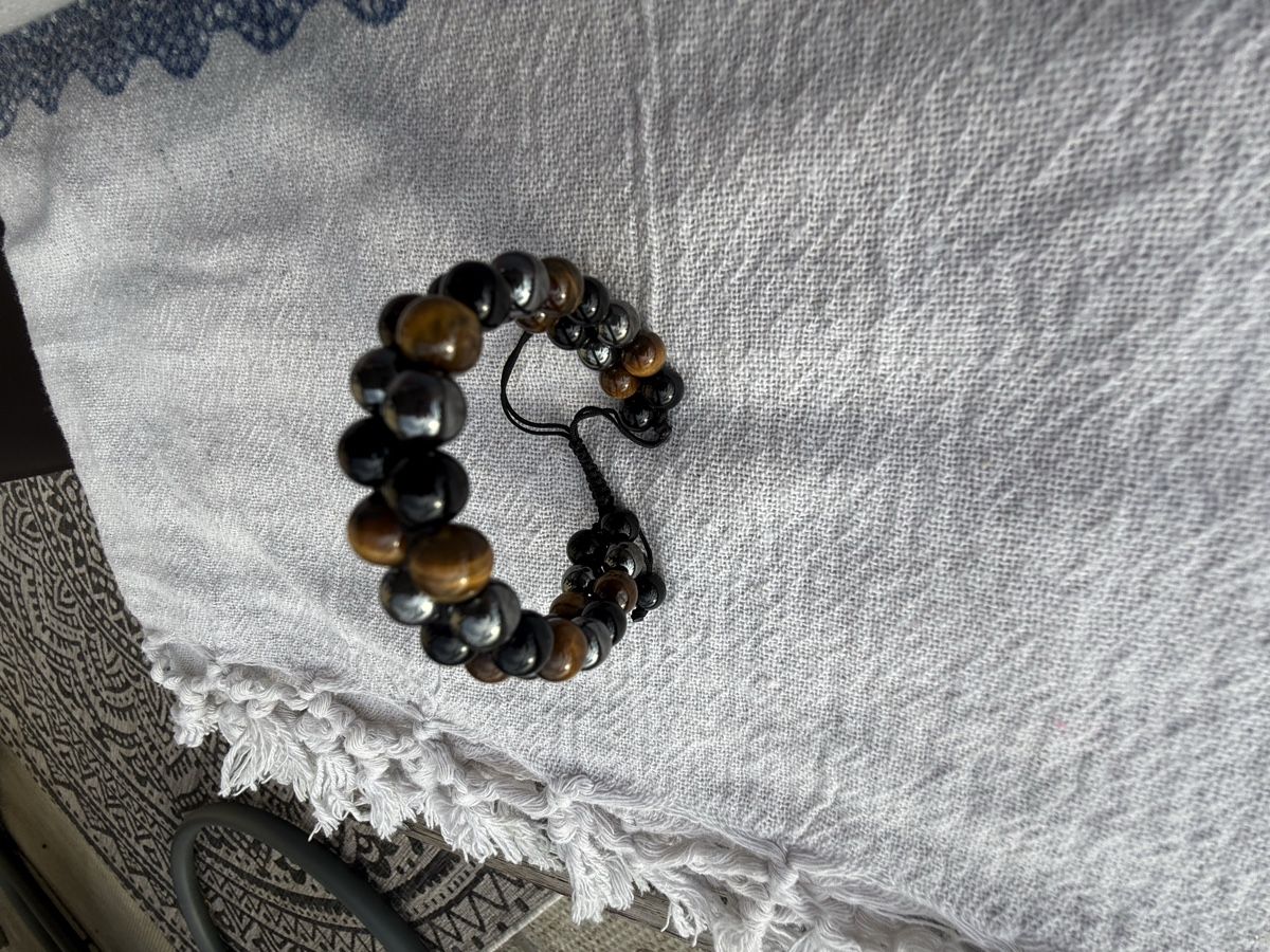 Bracciali & Braccialetti: Handmade Hematite, Tiger Eye & Obsidian Stone Bracelet – Nuovo (secondo la descrizione) da Wald ZH venduto da Carloiten 1
