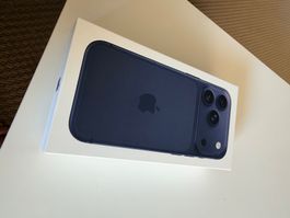 Apple iPhone 17 Pro 512 GB – 99 % Akku