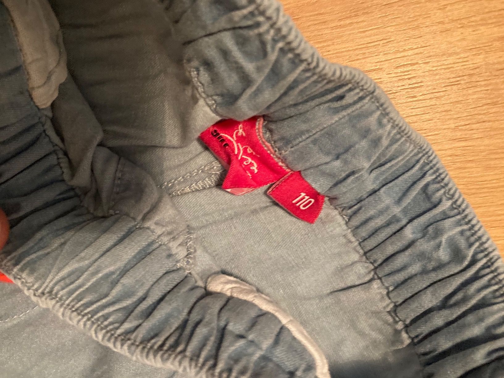 Hosen: Jeans Mädchen Hose Gr. 110 neu – Gebraucht aus Emmenbrücke von JJ_89 2