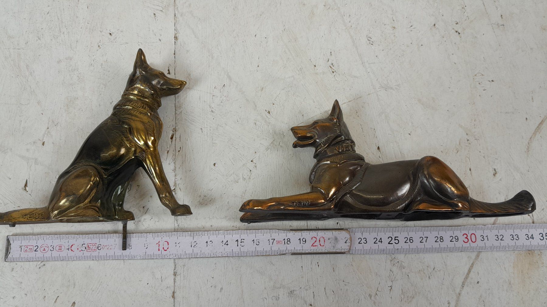 Figuren: Art déco Hundefigur Schäferhund Schäfer sitzend Spelter – Gebraucht aus Hittnau von v-v-onlineverkauf 2