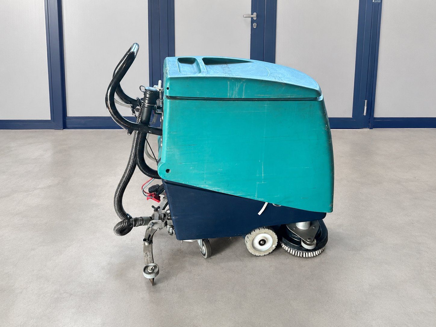 Wetrok Tutte le macchine: Wetrok Duomatic C 43/50 BM Scheuersaugmaschine – Usato da Küssnacht venduto da Derby7007