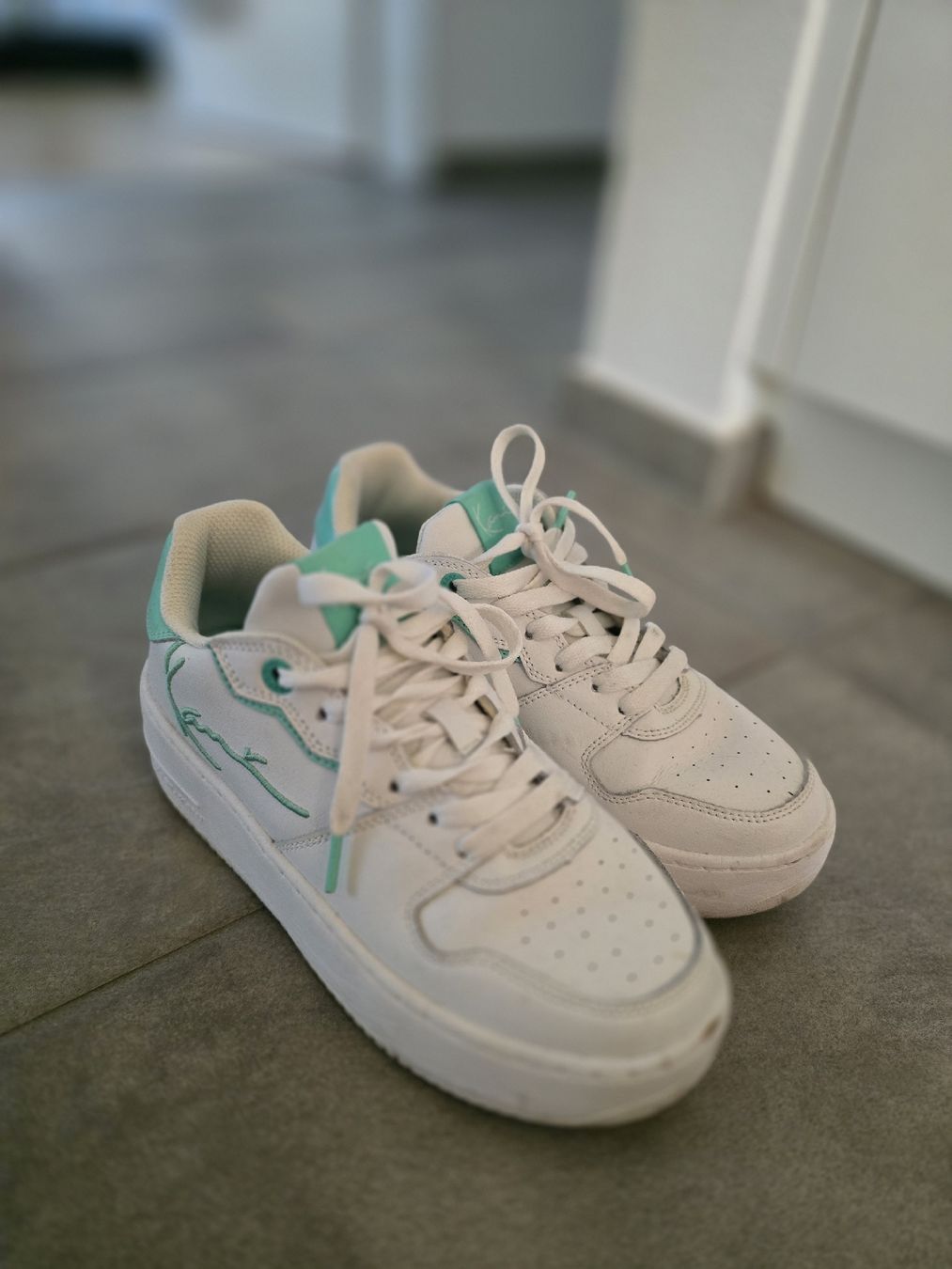 Scarpe da donna: Karl Kani Sneaker, Damen, Grösse 39 – Usato da Beinwil am See venduto da FLXV