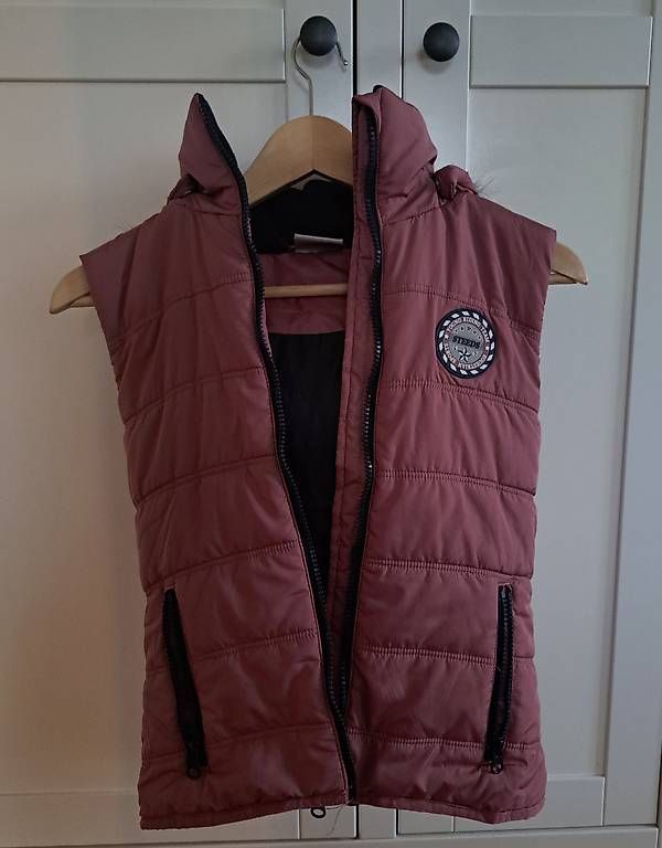 Felix Bühler Altro abbigliamento per bambina: Reitweste mit Kapuze – Usato da Thun venduto da Stagemanager 2