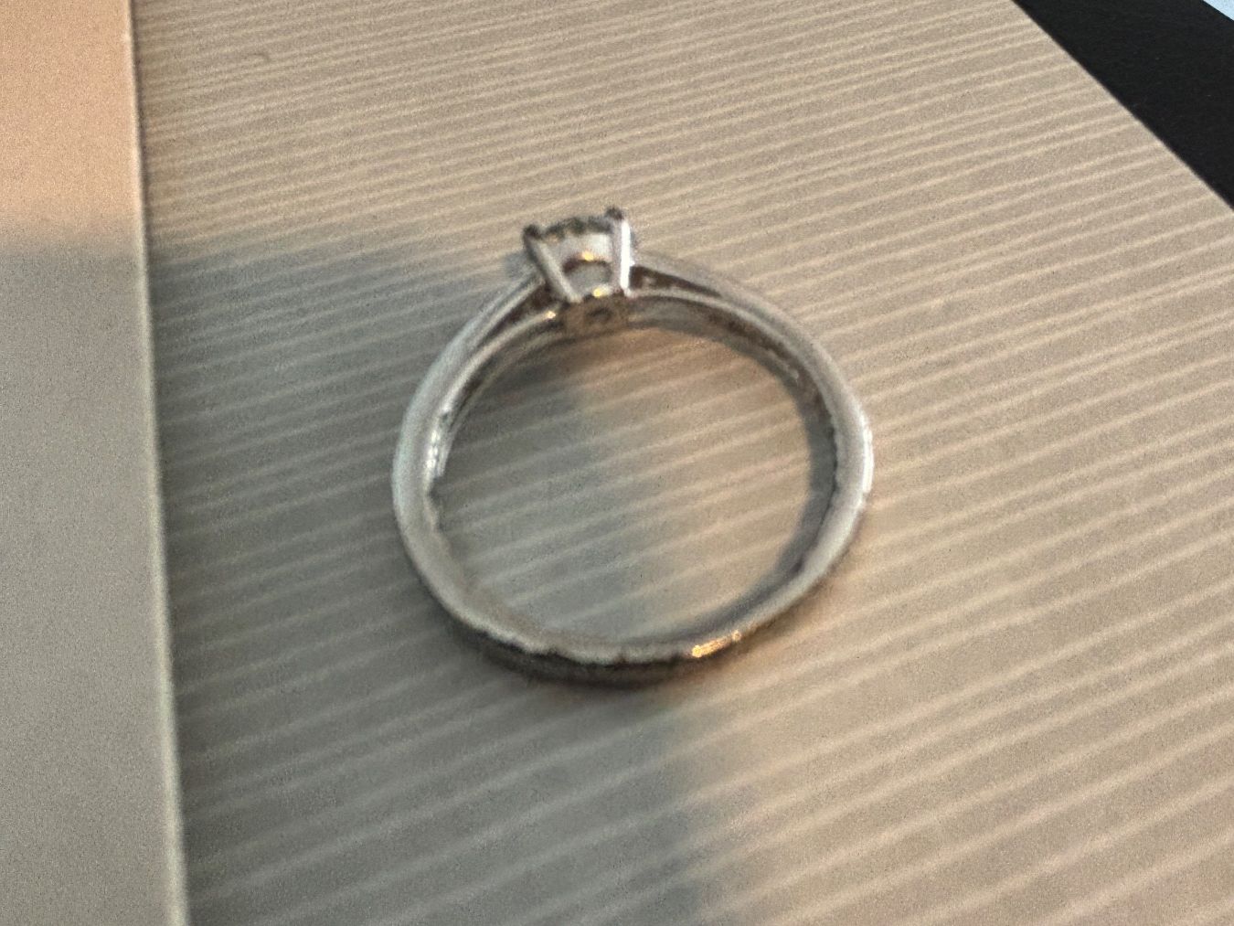 Swarovski Anelli: Swarovski Ring mit 15 Steinen – Usato da Holziken venduto da scedi21 3