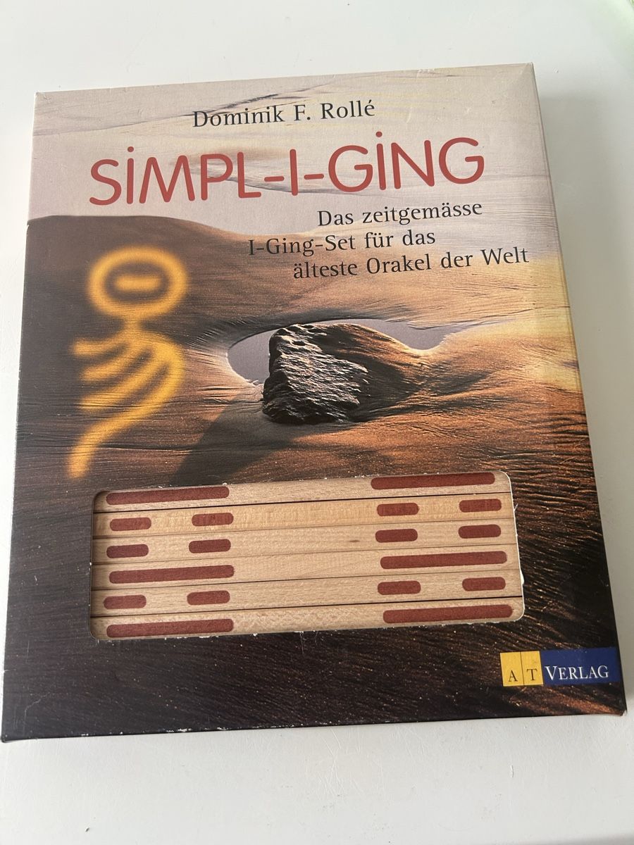 Spiele: Simpl-I-Ging Set das älteste Orakel der Welt, wie neu – Gebraucht aus Allschwil von Maline1