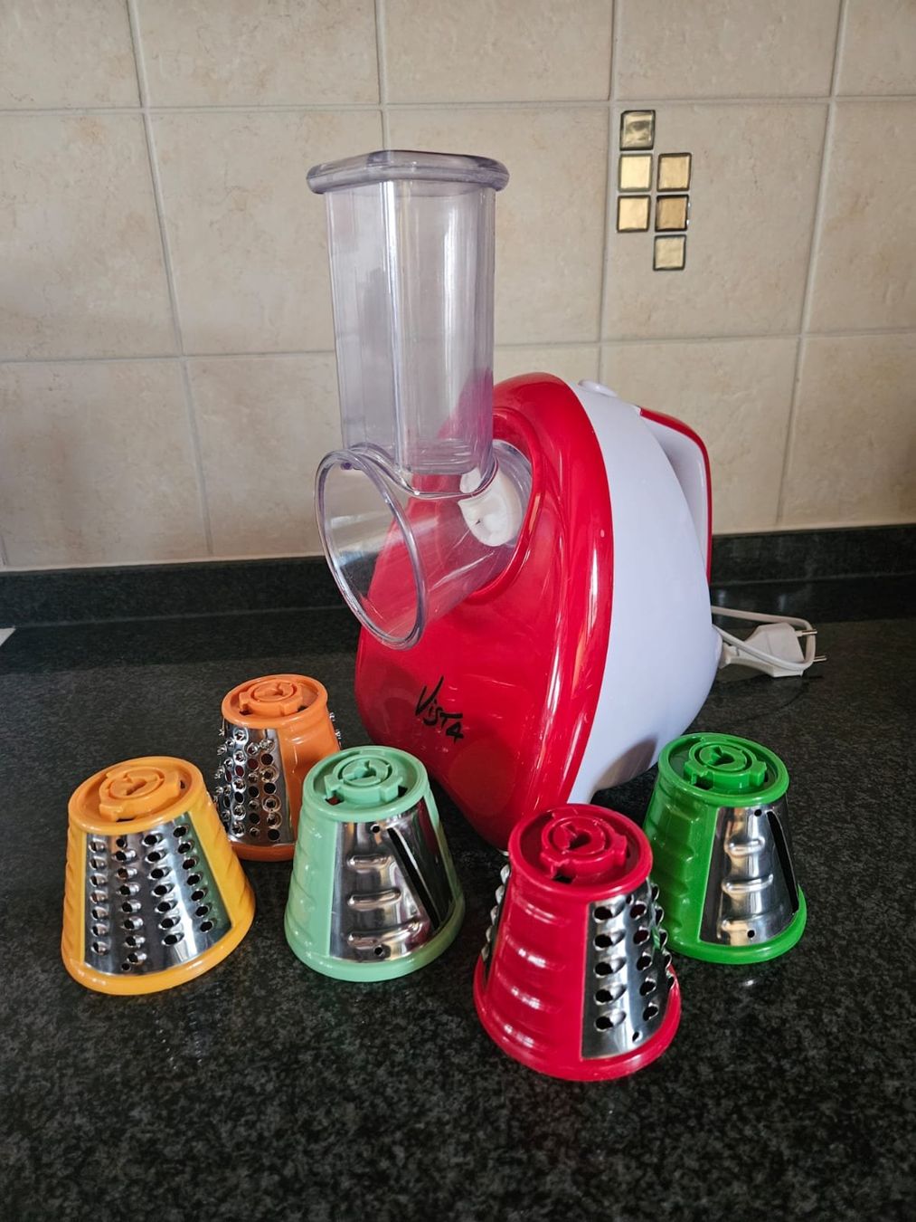 Elettrodomestici da cucina: Râpe multi-fonctions Vista – Usato da Juriens venduto da Twist03