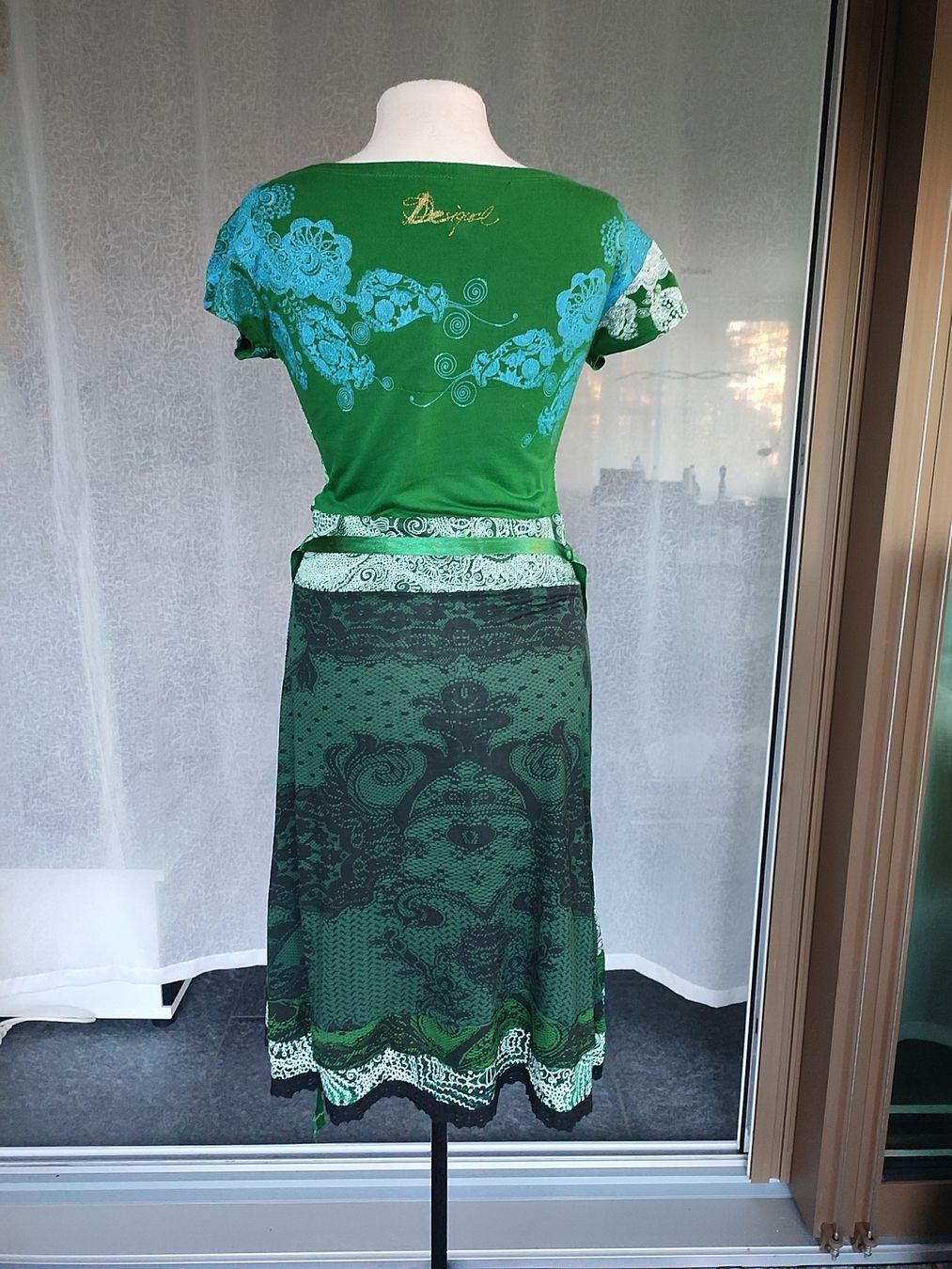 Desigual Vestiti: Desigual Kleid – Usato da Hochdorf venduto da Berry005 5