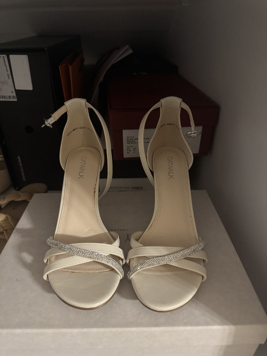 Scarpe da donna: Sandaletten 39 – Nuovo (secondo la descrizione) da Lotzwil venduto da meeli0608