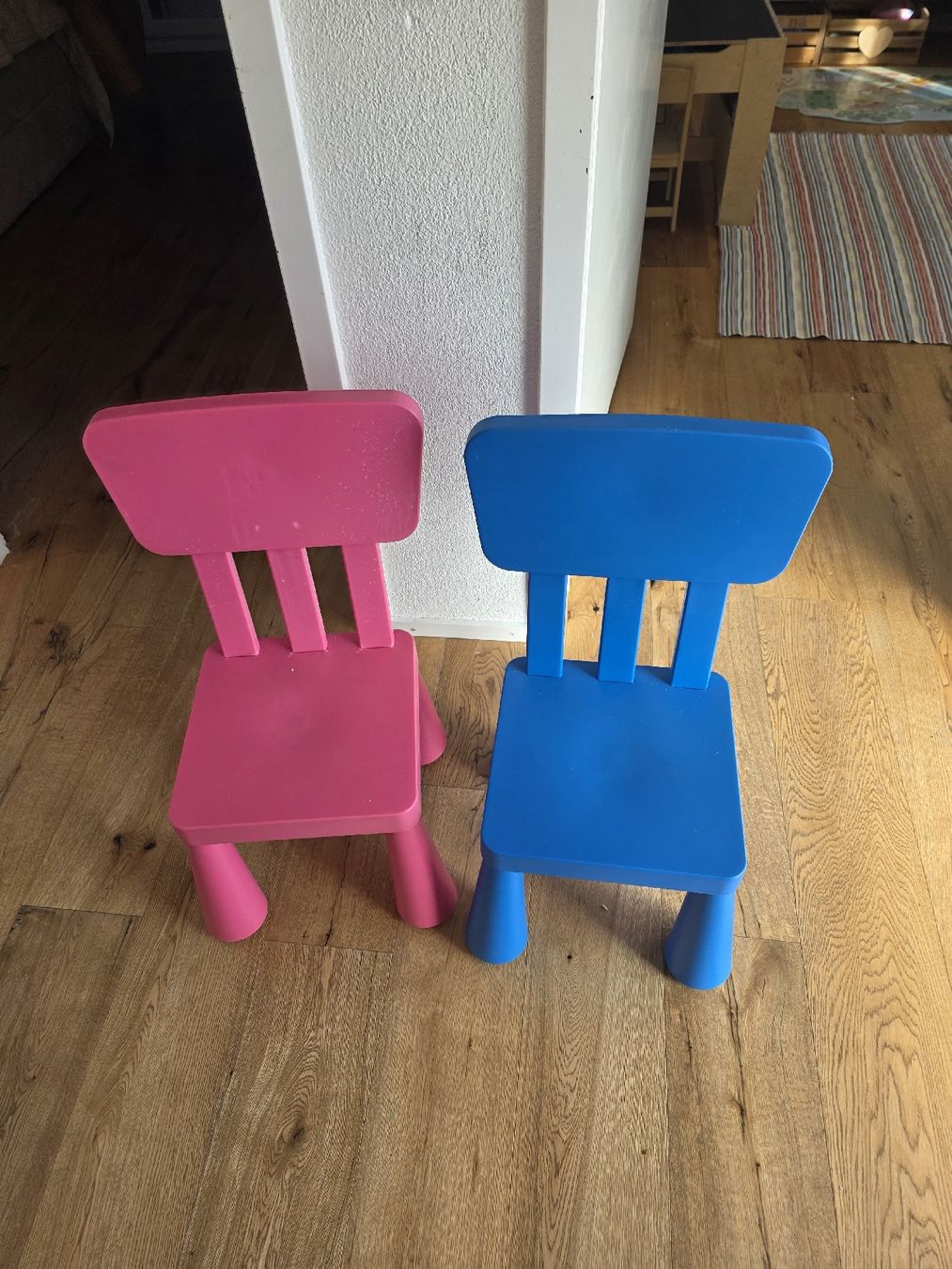 Ikea Sedie: Kinderstühle IKEA Mammut – Usato da St. Margrethen SG venduto da Alpinemoebel