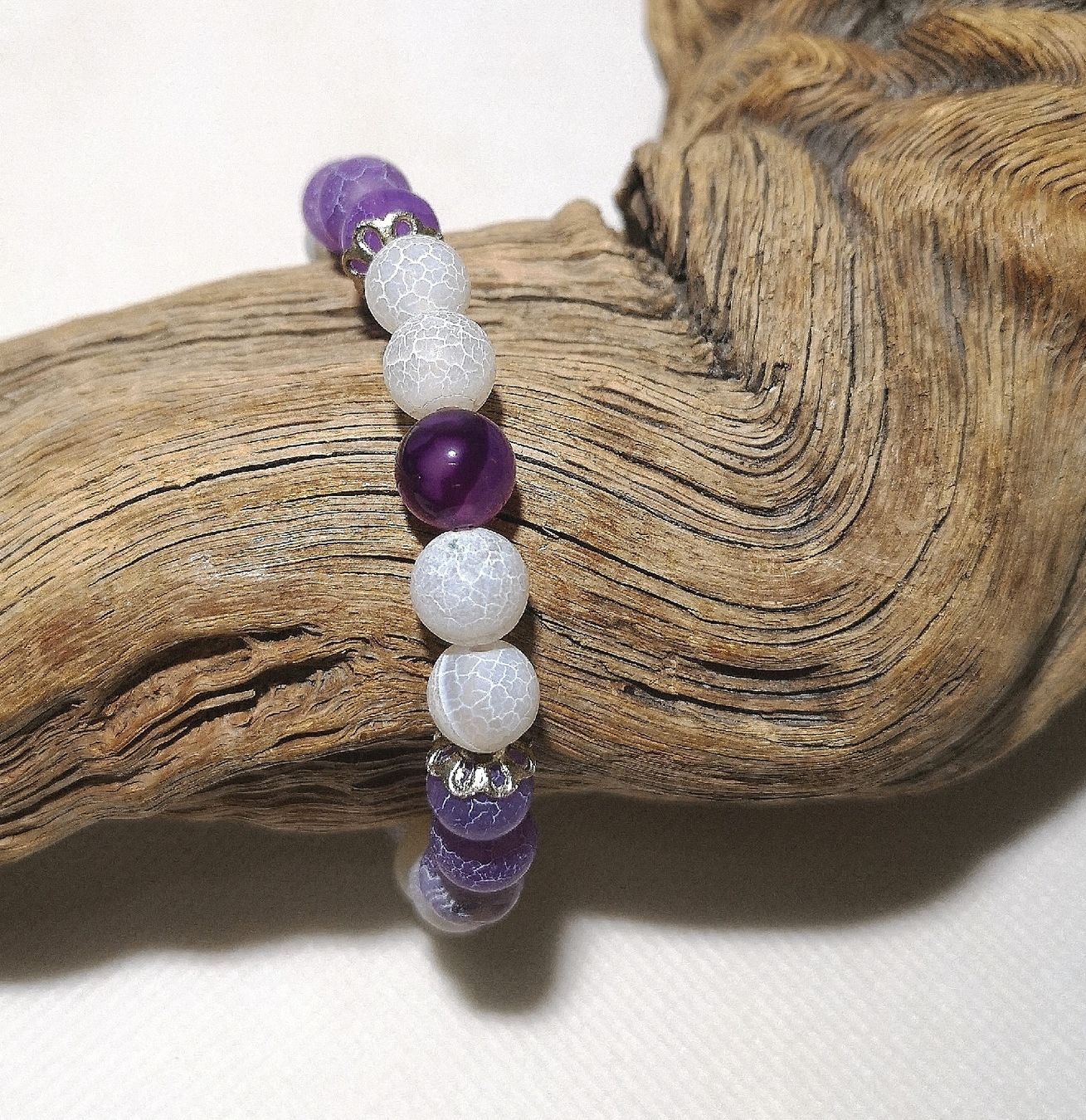 Bracciali & Braccialetti: weiss-violette Steinarmk. - Spendenaktion – Nuovo (secondo la descrizione) da Unterkulm venduto da Nachtigall 3