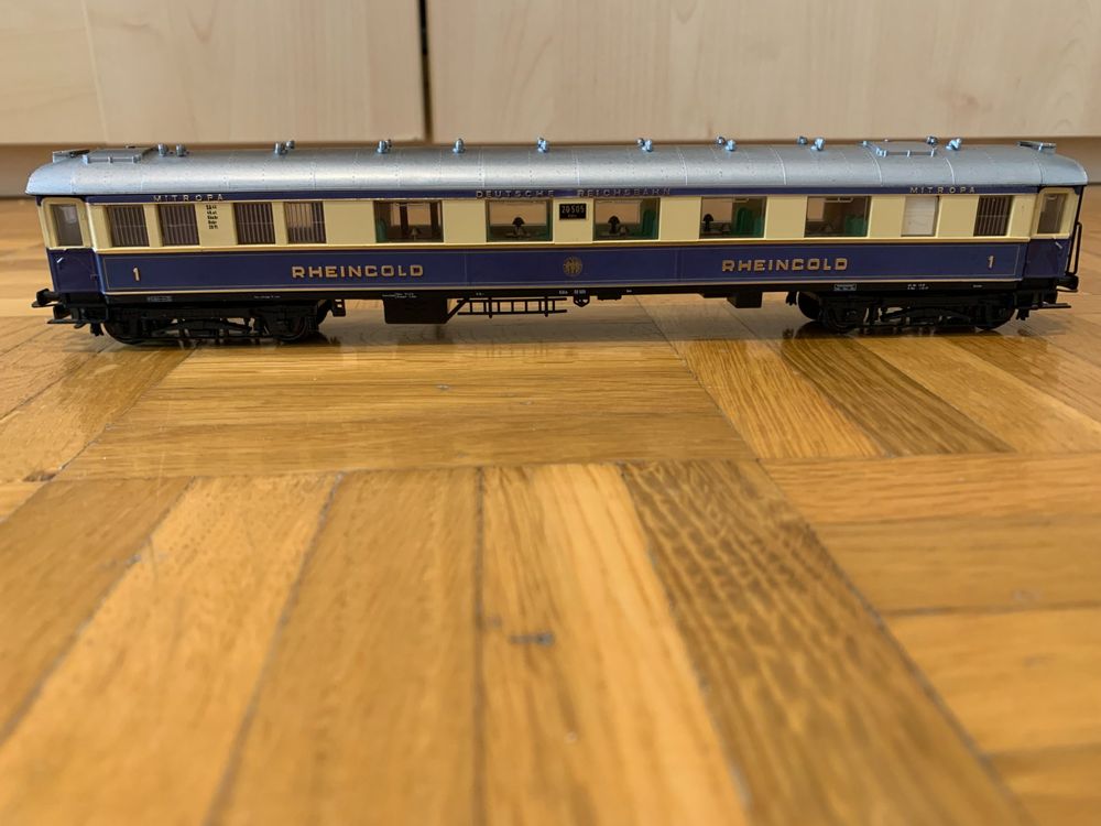 LILIPUT 82200 HO Voiture Voyageurs Rheingold 1ère Classe DRG/MITROPA – Violet Vintage