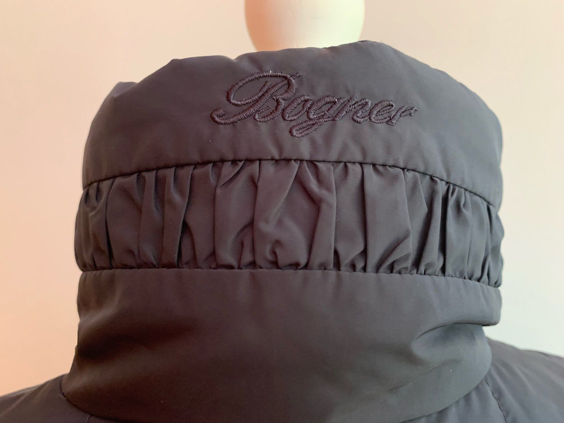 Bogner Manteaux: BOGNER blauer Daunenmantel Gr. 40 – D'occasion à Meiringen par littlered-ridinghood 4