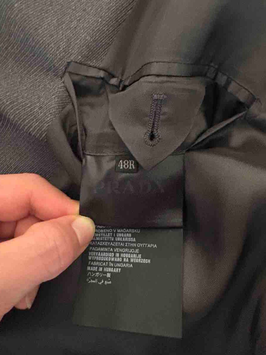 Prada Cappotti: Prada Herrenmantel Grau Grösse 48 – Usato da Zürich venduto da cha_gb7v 6
