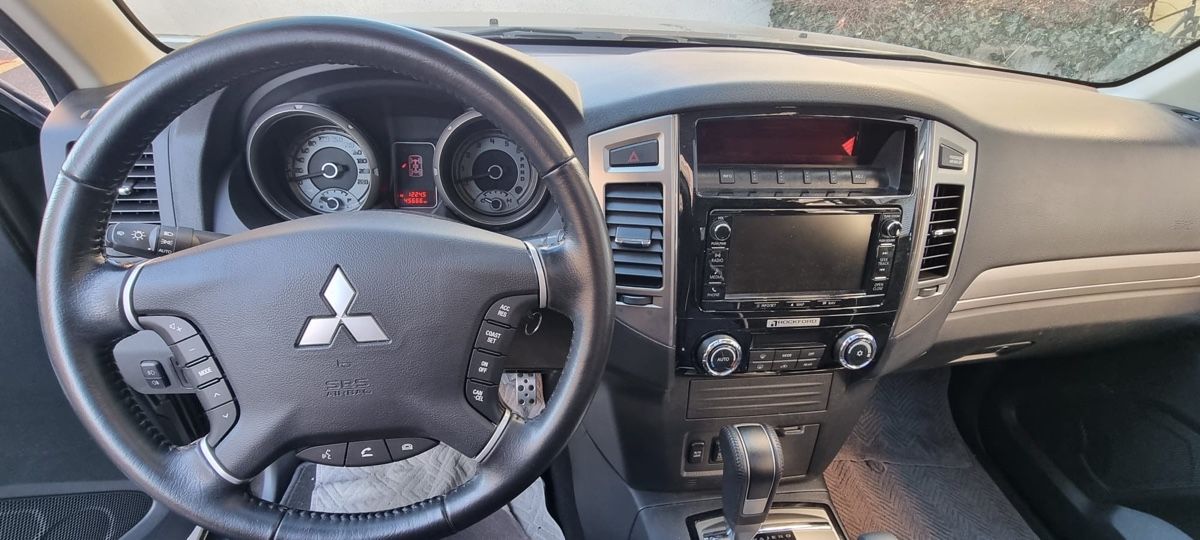 Mitsubishi Automobili: Mitsubishi Pajero V80 – Usato da Münchenstein venduto da JonnyR14 2