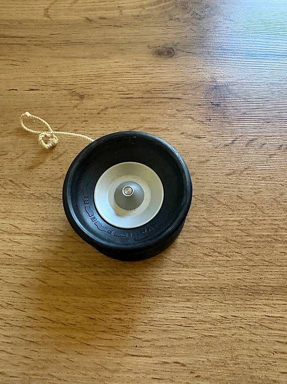 Jouets: Yo-Yo's – D'occasion à Brügg BE par Mathys1 1