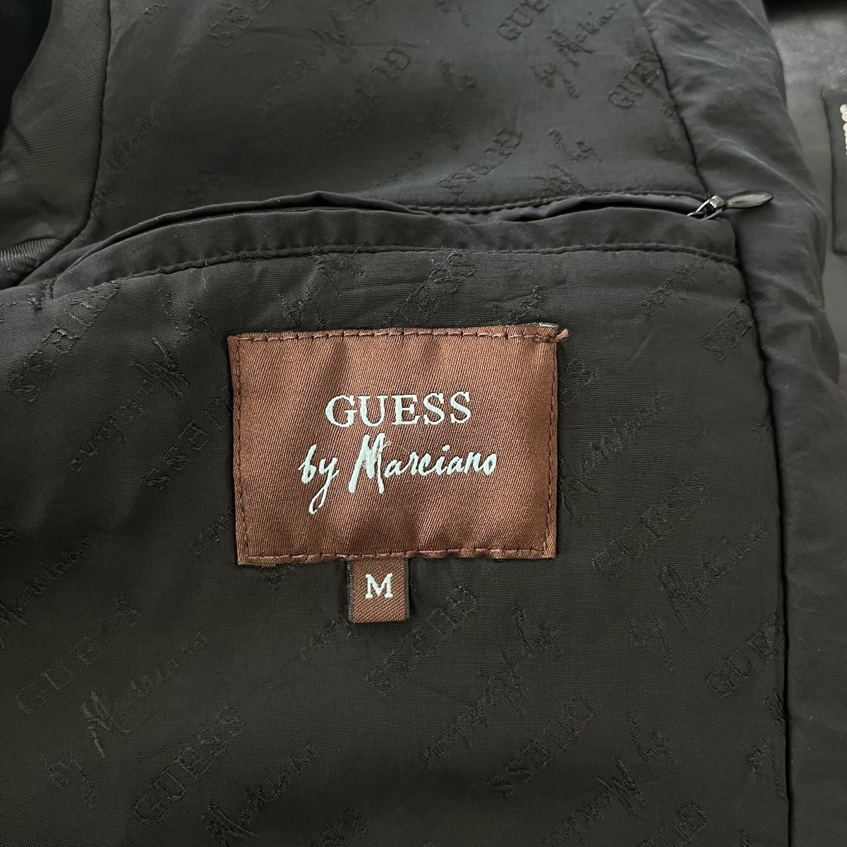Guess Giacche: Guess Jacke – Nuovo (secondo la descrizione) da Zug venduto da saskia-chiara 5
