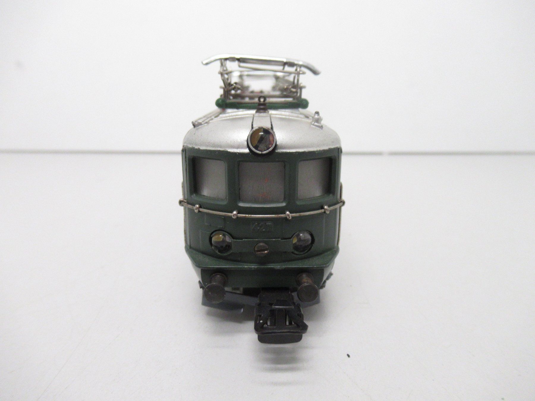 Märklin Modelleisenbahnen: Märklin 3014 E-Lok RET 800 SBB CFF FFS Digital RailCom AC H0 – Gebraucht aus Basel von mhmarken 5
