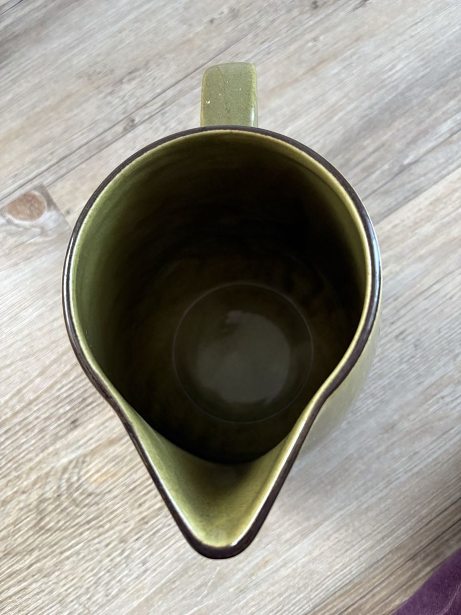 Rössler Caraffe: Pot - Pichet - Krug Rössler - olivgrün 2L – Usato da Zweisimmen venduto da Domii 3