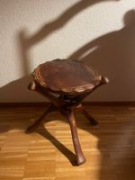 Beistelltisch aus Massivholz – handgearbeitete Optik