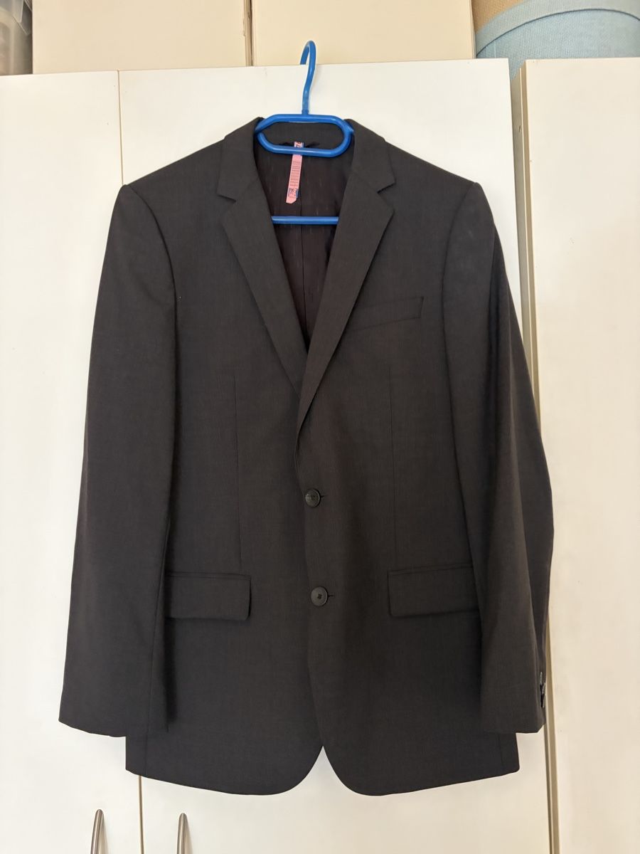 Hugo Boss Completi: Hugo Boss Anzug  – Usato da Basel venduto da Brunner.T