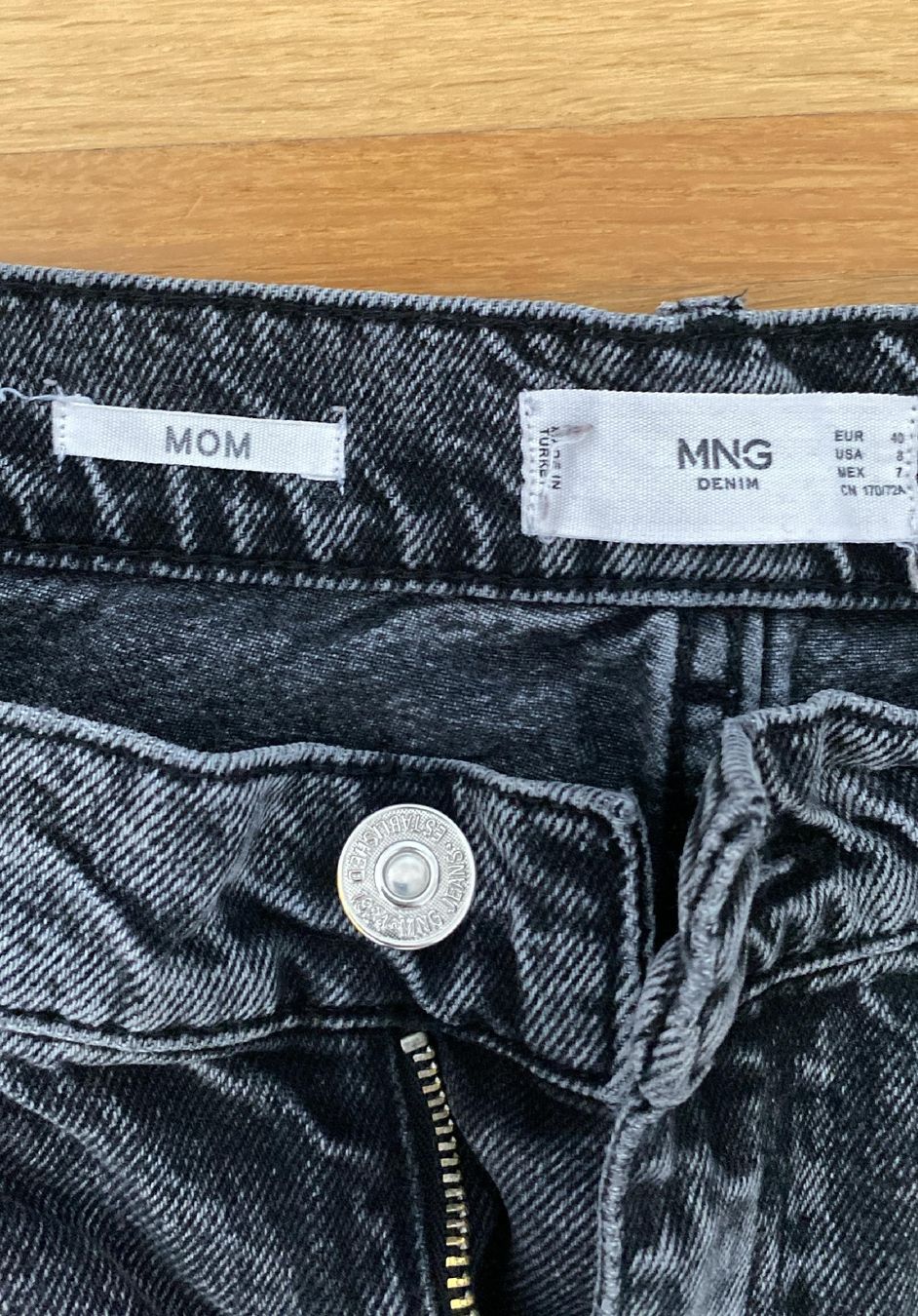 Mango Jeans: Coole Mom Jeans von Mango, Grösse 42 – Gebraucht aus Wallisellen von rahelr90 1