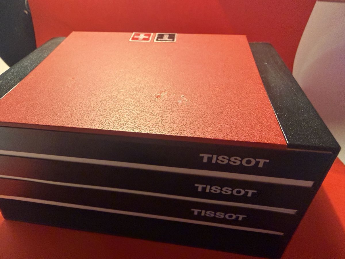 Tissot Orologi: Herren Uhr Tissot – Nuovo (secondo la descrizione) da Baar venduto da dej_pbs7 8