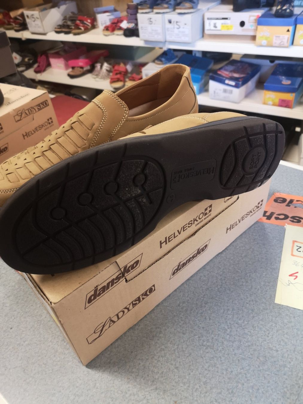 Helvesko Scarpe da uomo: Helvesko – Nuovo e nell'imballaggio originale da Möhlin venduto da Highwaytom 1