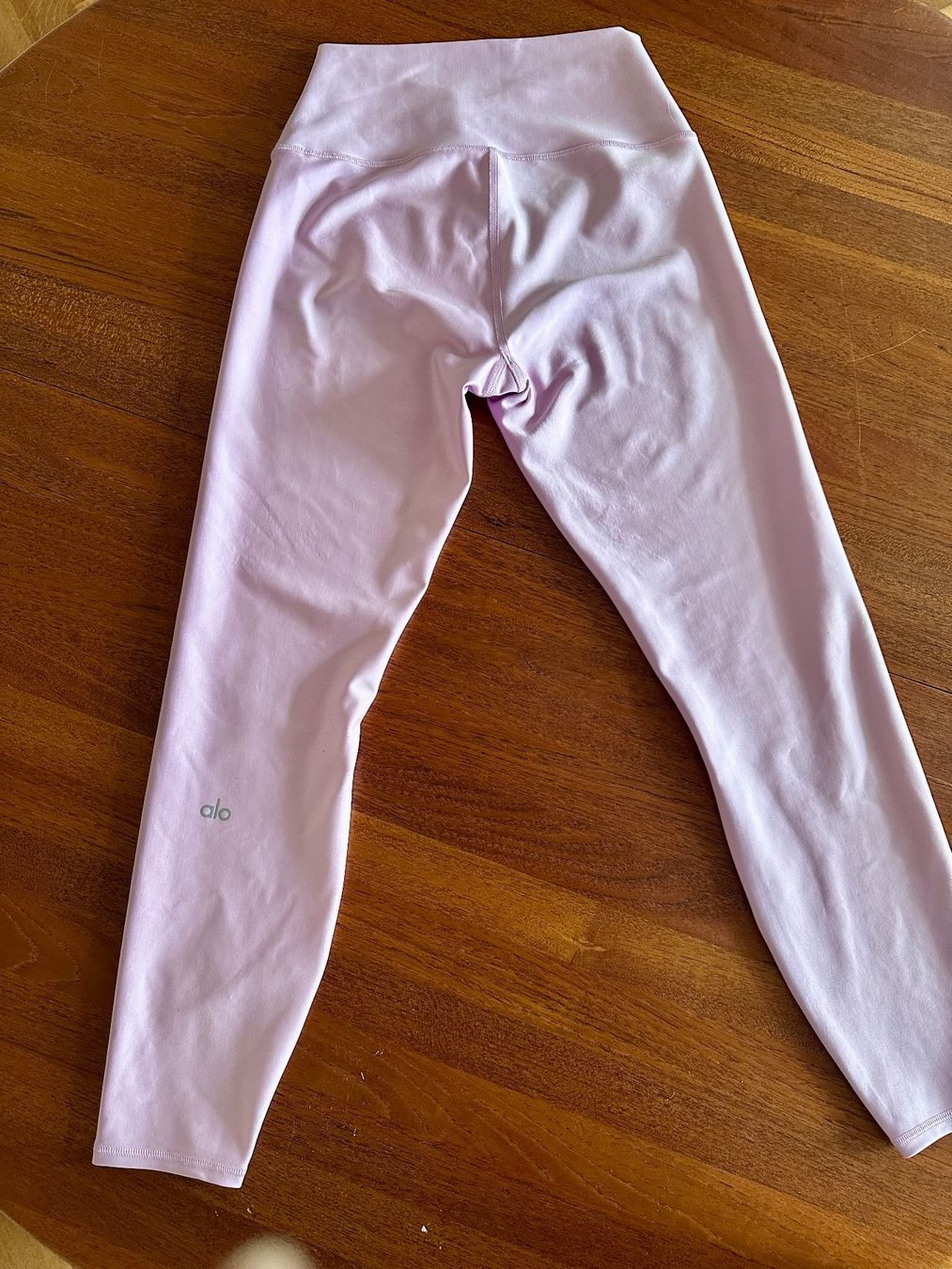 Alo Yoga Leggings: Alo Airlift • size M • 7/8 – Gebraucht aus Schaffhausen von Hindrika 3