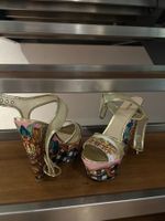 Just Cavalli Sandalen Plateau goldfarben gemustert Grösse 38