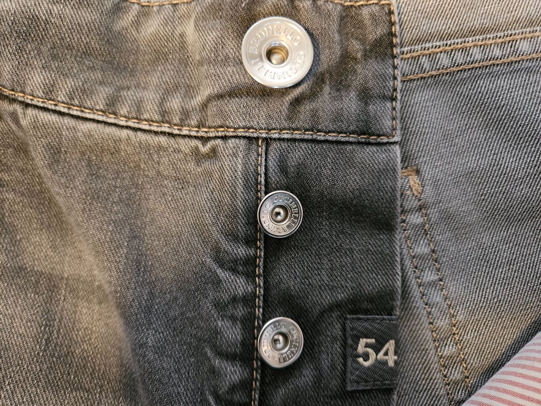 Brunello Cucinelli Jeans: BRUNELLO CUCINELLI Jeanshose ,,Herren,, Hellgrau – Usato da Gachnang venduto da loard 5