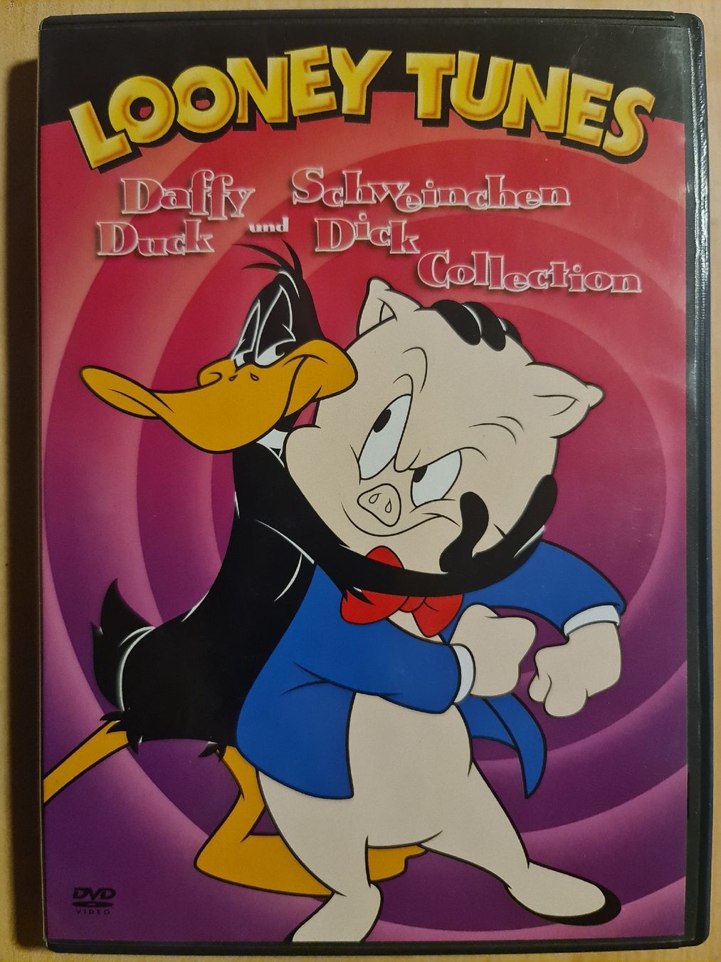 Tutti i DVDs: DVD Looney Tunes 121 – Usato da Dintikon venduto da Vexi
