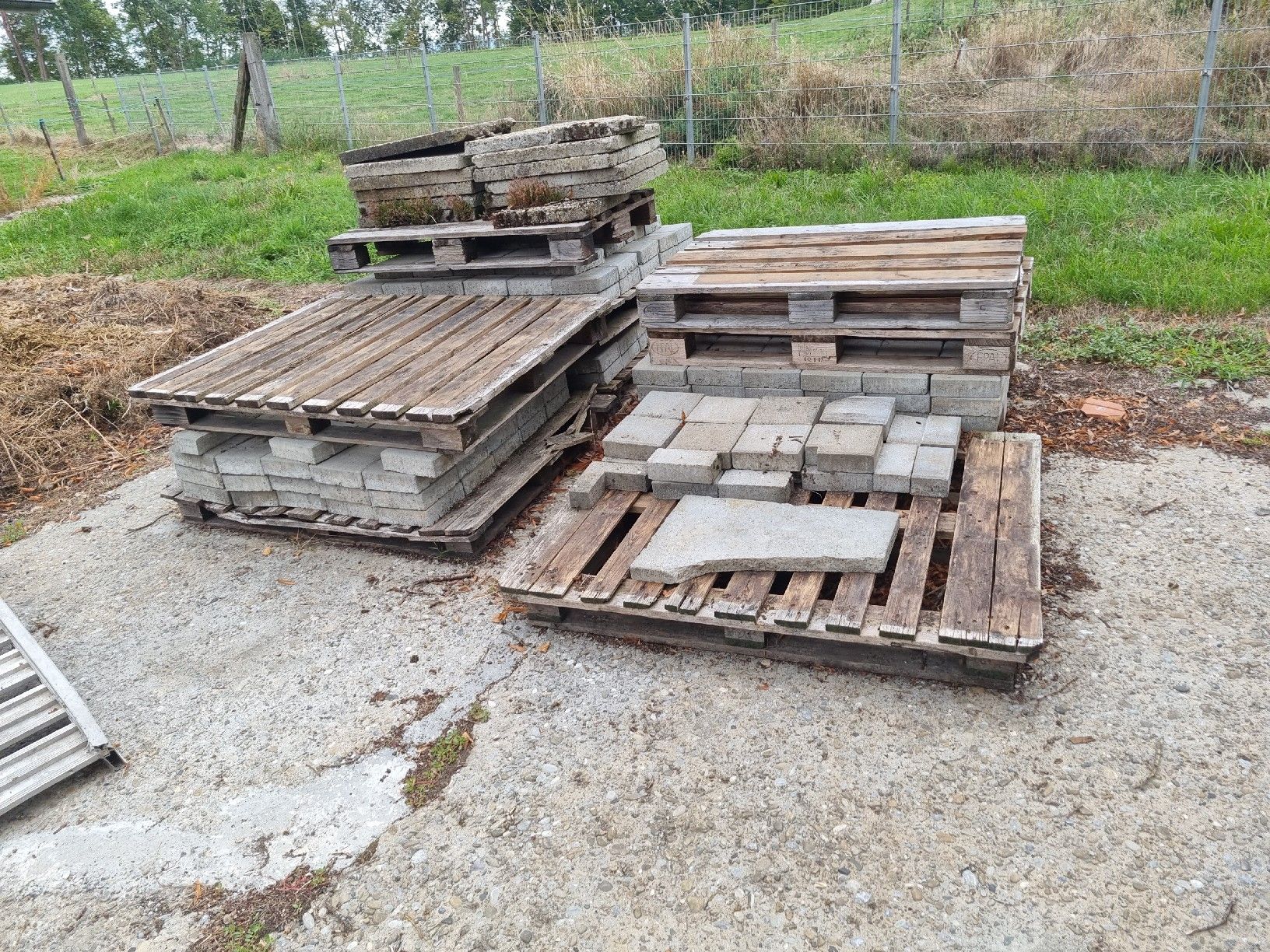 Bodenbeläge: gartenplatten – Gebraucht aus detligen von holztech 1