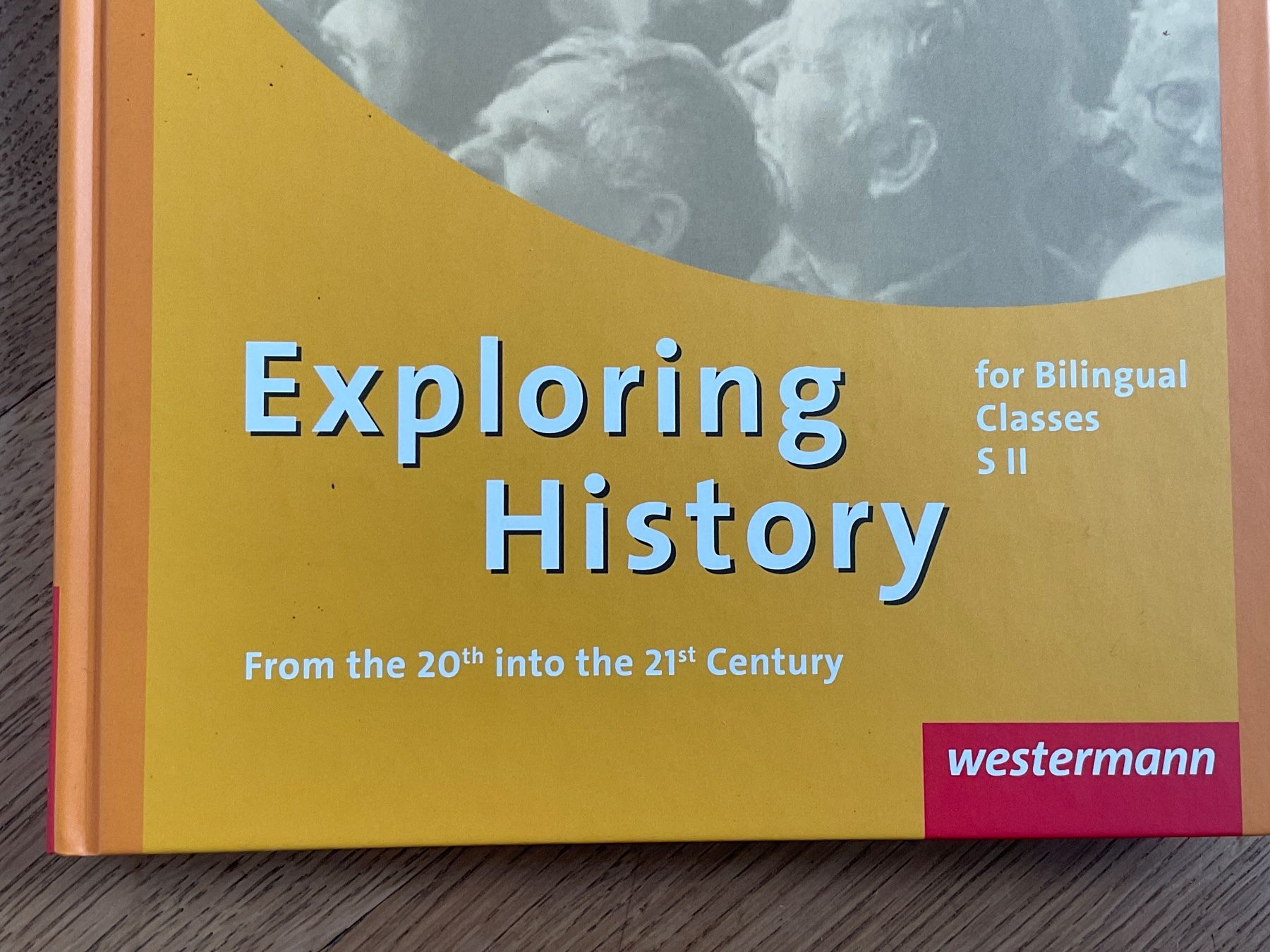 Libri: Exploring History from 20th into the 21st Century – Nuovo (secondo la descrizione) da Zürich venduto da ric_r96d 5