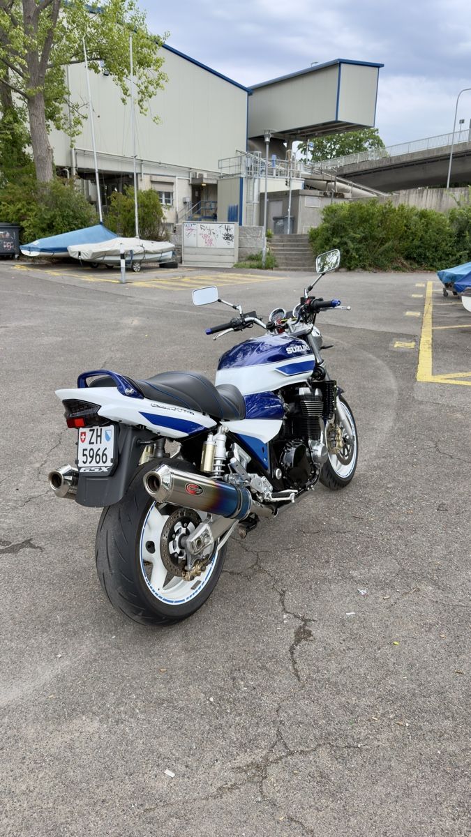 Suzuki Route: Suzuki GSX1400 – D'occasion à Zumikon par Gsx10r 4